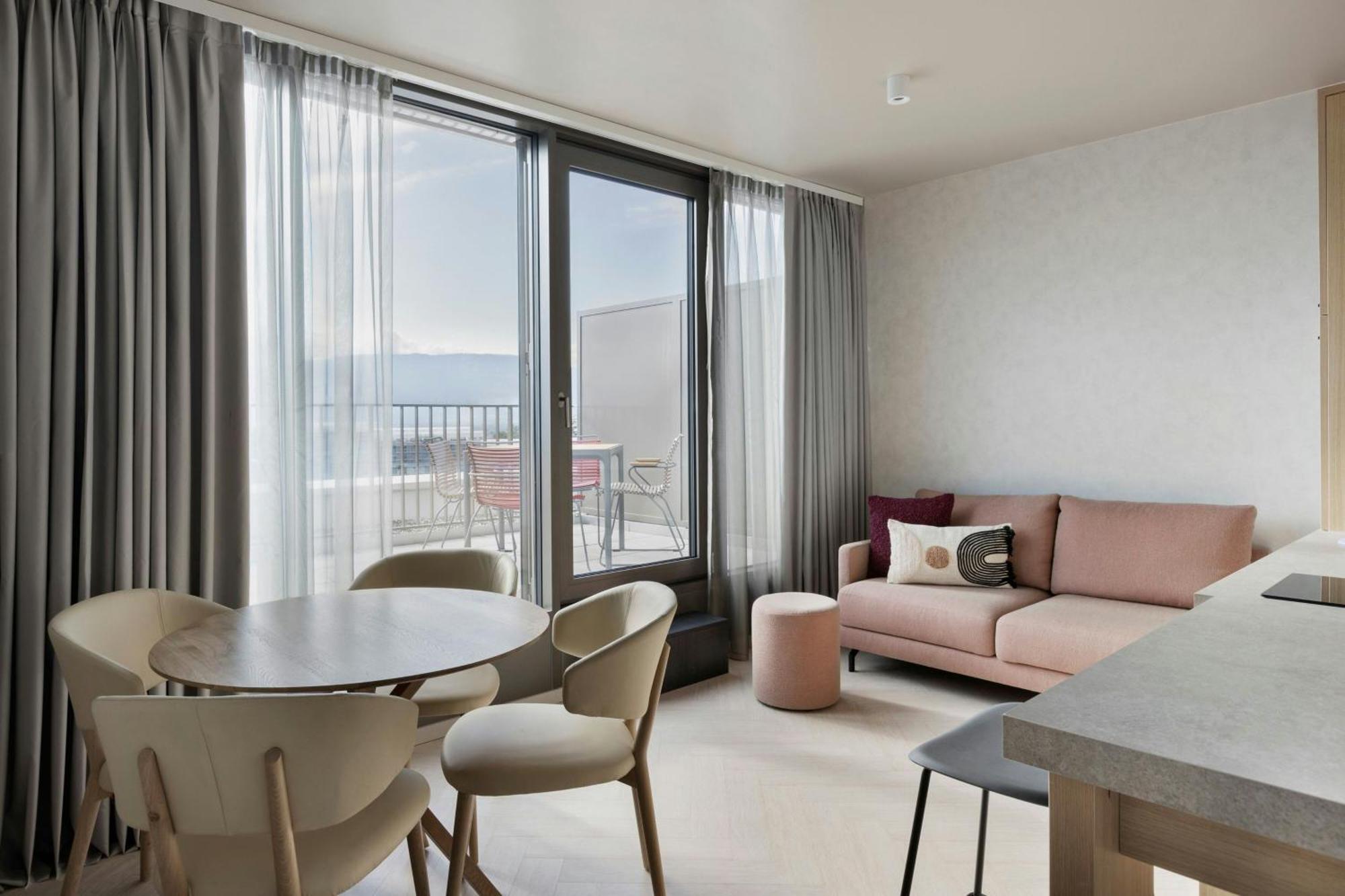 Residence Inn By Marriott Geneva City Nations Exteriör bild