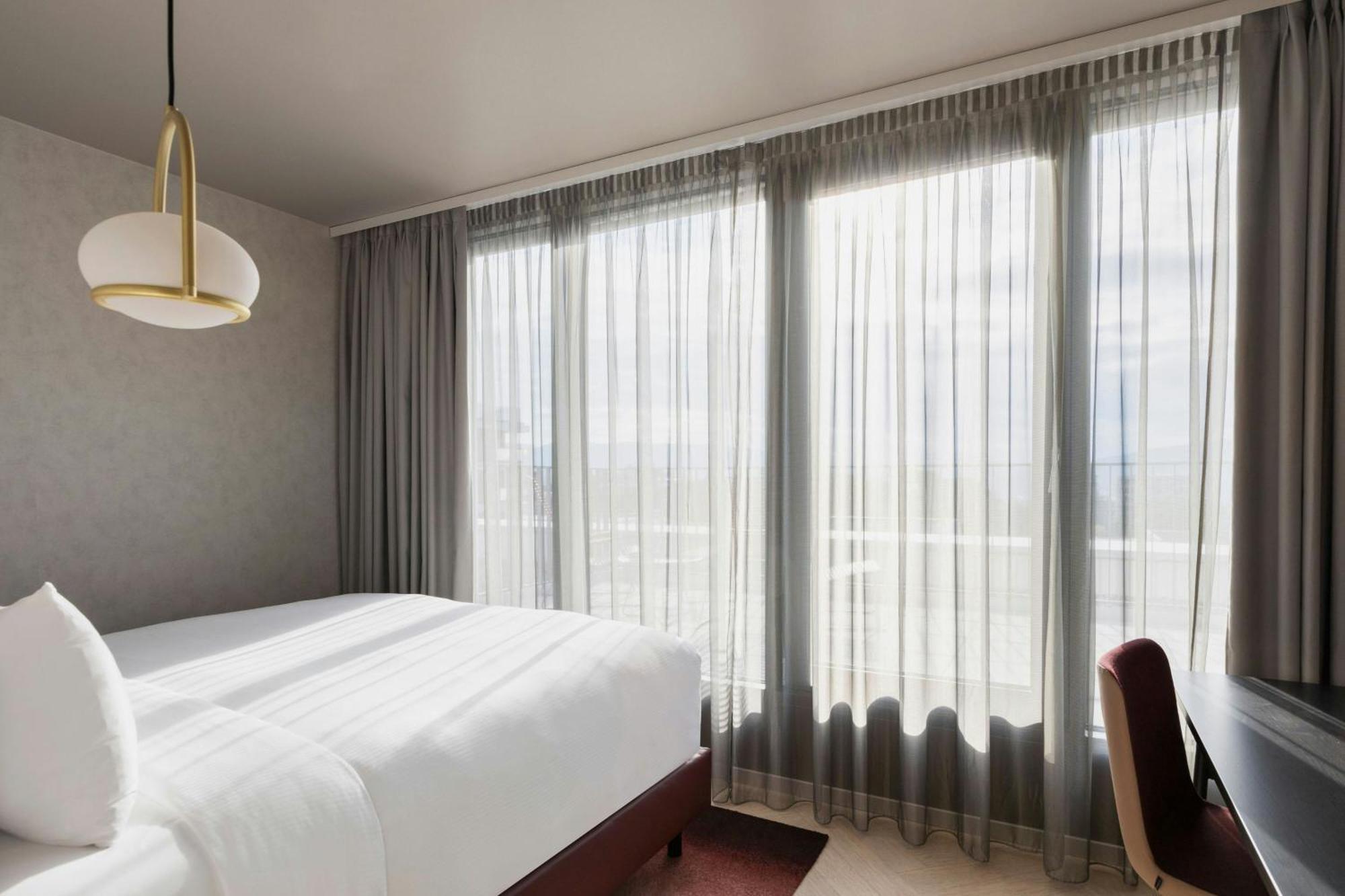 Residence Inn By Marriott Geneva City Nations Exteriör bild